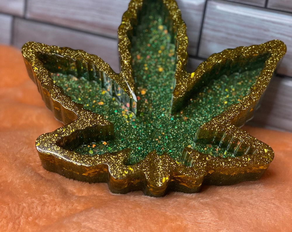Leaf Resin Ashtray